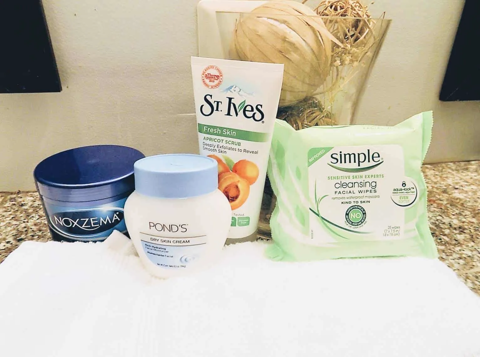 Skin care items to sneak pampering into mom\'s busy schedule.