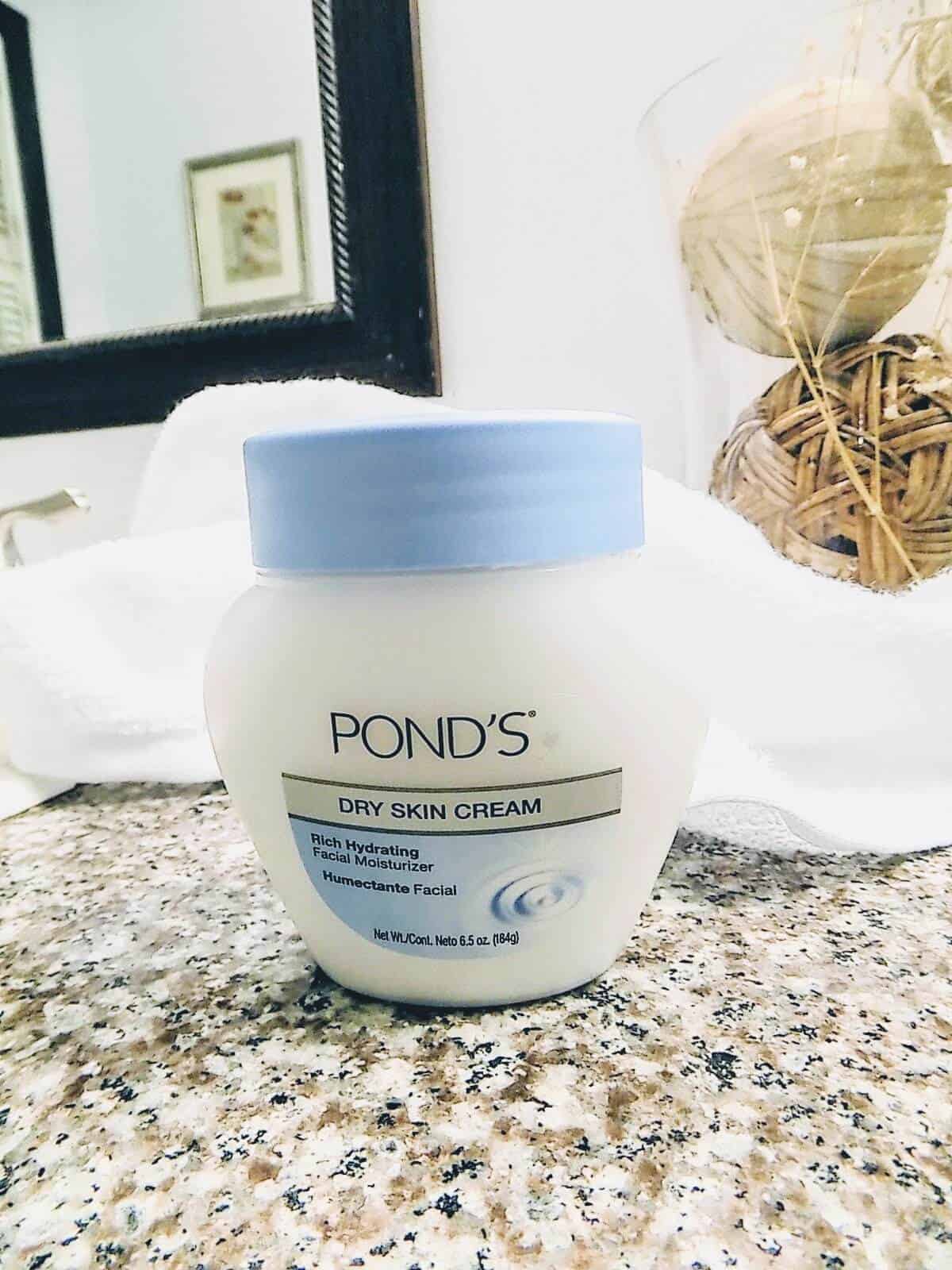 Pond\'s Dry Skin Cream for mom pampering.