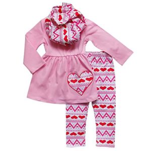 Little girl Valentine\'s Day outfit set.