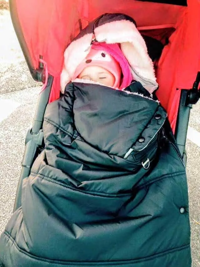 Keep baby store warm in stroller