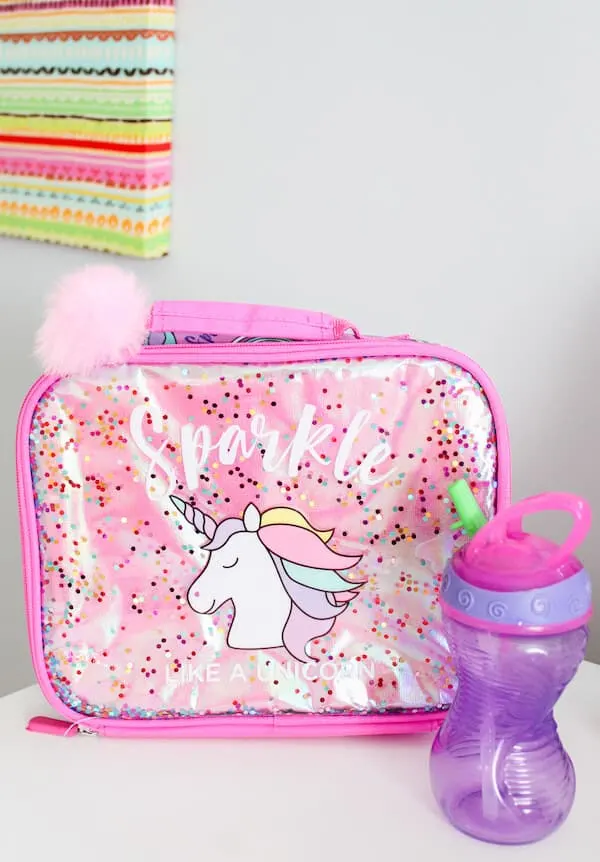 Sparkle unicorn lunch box for girls.