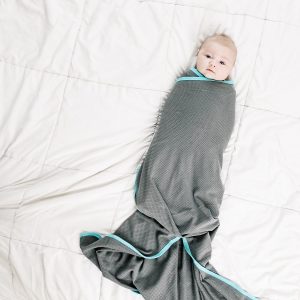 How To Swaddle A Baby Step By Step (Two Ways): A Visual Tutorial | The ...