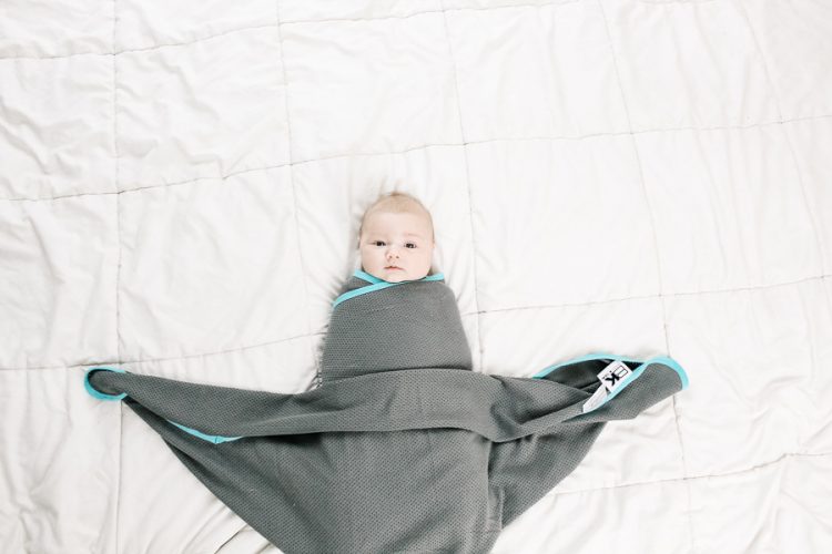 How to Swaddle a Baby Step By Step (Two Ways): A Visual Tutorial | The ...