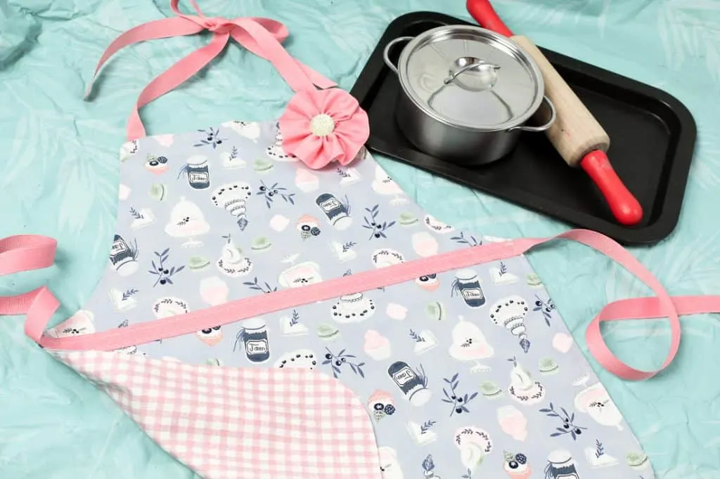 handmade gift toddler apron