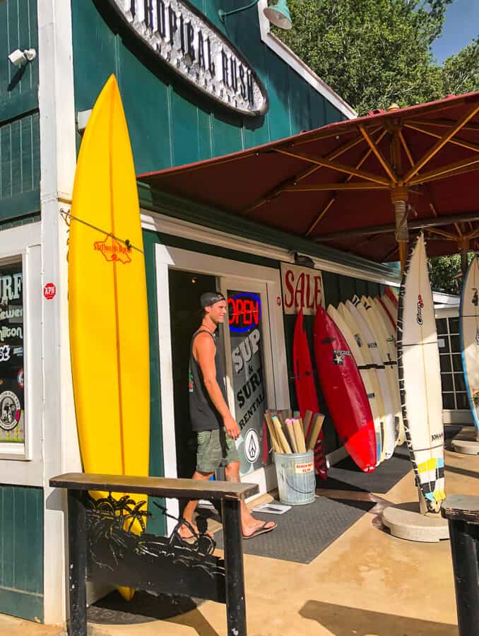 Store with surfboards in Oahu.