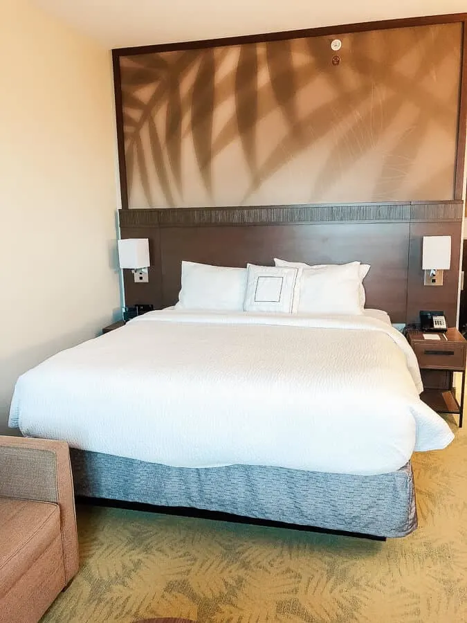 Bed in Hawaii hotel room.