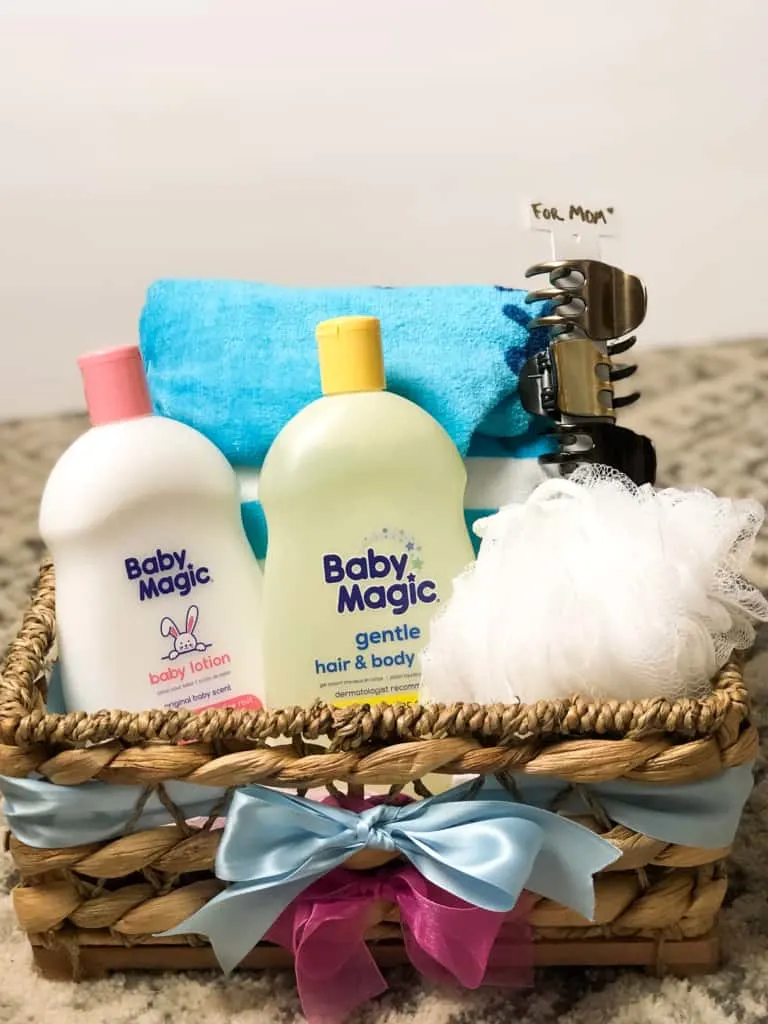 baby shower gift basket with baby bath items