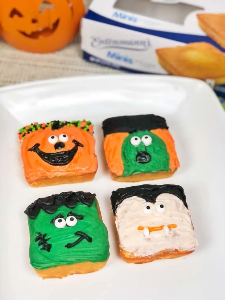 Halloween snack cakes on plate.