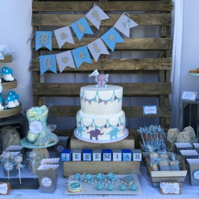 Baby shower dessert table