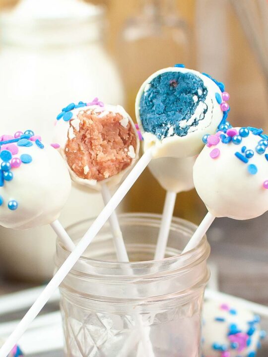 Gender Reveal Cake Pops - Kitchen Divas